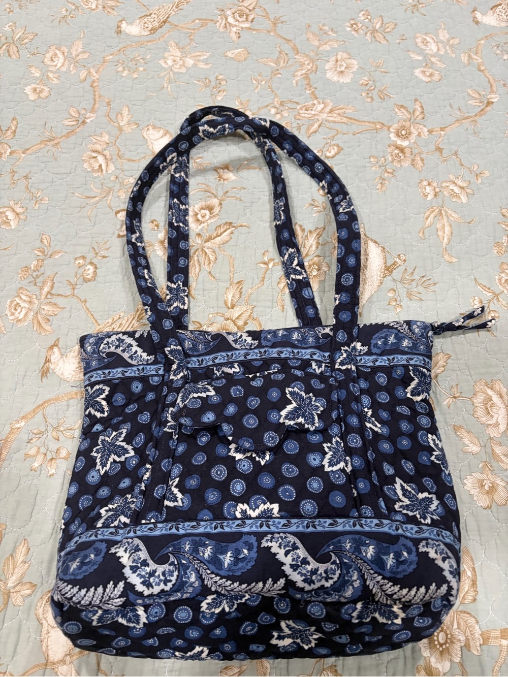 Vera Bradley Navy Blue Paisley Quilted Shoulder Bag Purse